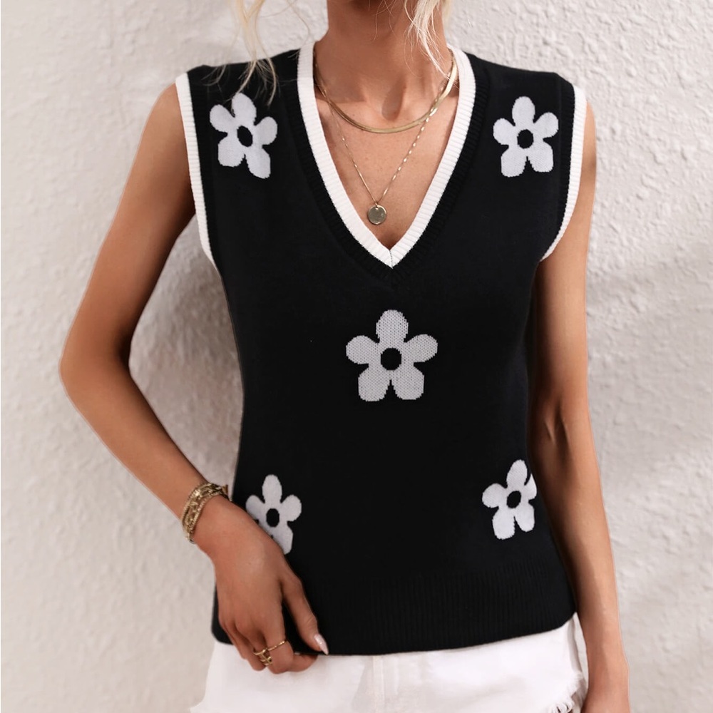 FLORAL RIBBED TRIM SWEATER VEST